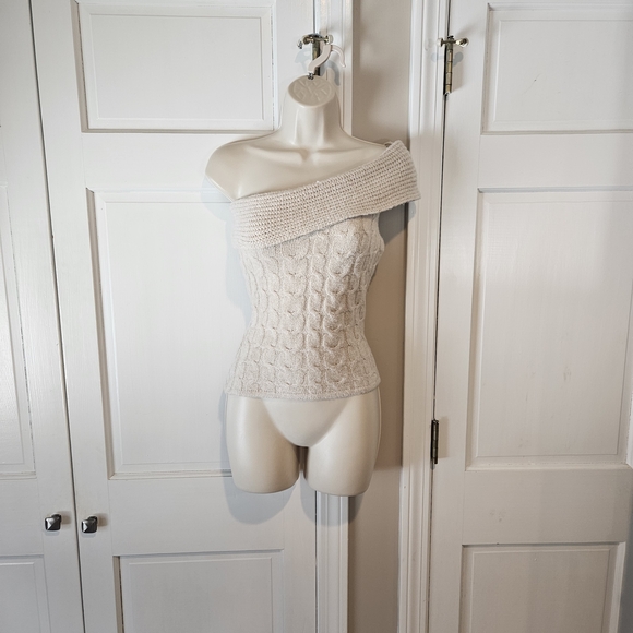 PrettyLittleThing Tops - PrettyLittleThing Off-Shoulder Knit Sweater in Cream